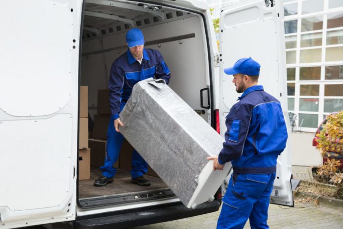 Trasloco rapido di mobili in tutta la provincia di Varese e province limitrofe, servizio di Traslochi Alpina.